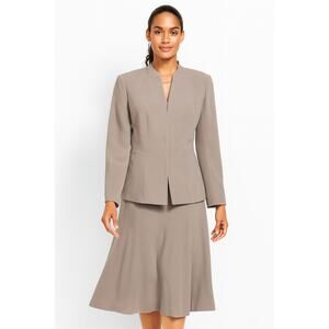 TALBOTS Women’s 2 Pc Skirt Suit Gray Size 16 Blazer & A-Line Skirt Career
